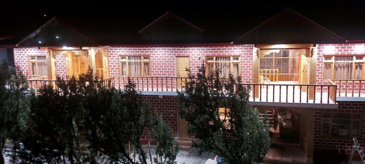 Hotel Royal Hillcrest Harsil Exterior foto